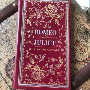 Collectibles Edition Romeo & Juliet Book